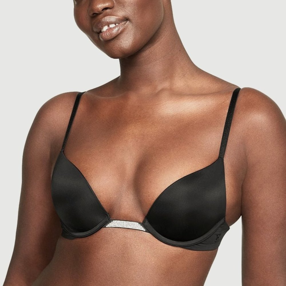 Victoria's Secret Plunge Convertible Bra  NWT